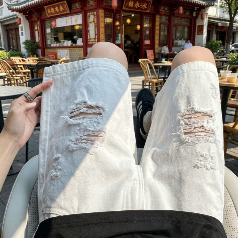 Shorts Denim Frayed - Erkek Elastik İpli Beli Yırtık, Püsküllü,